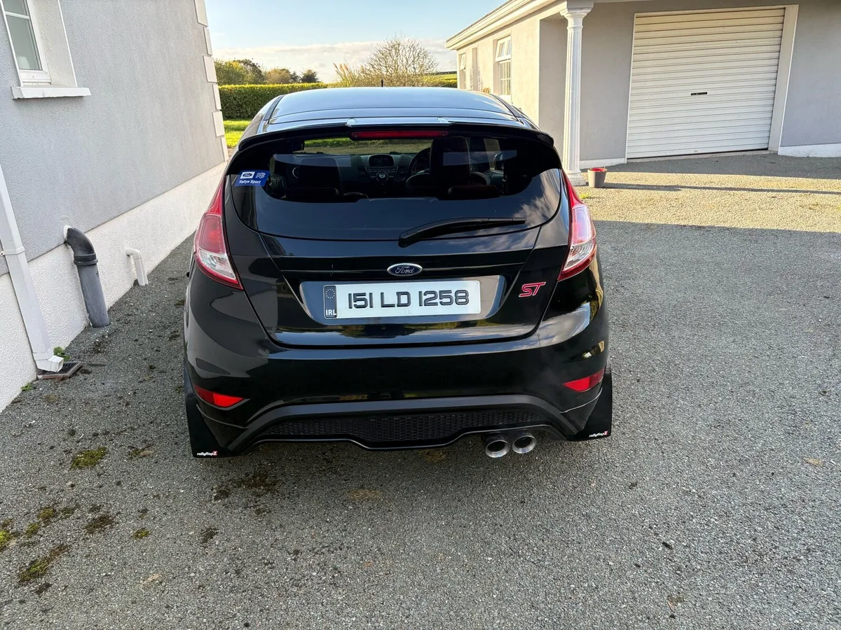 Image 3 of 11