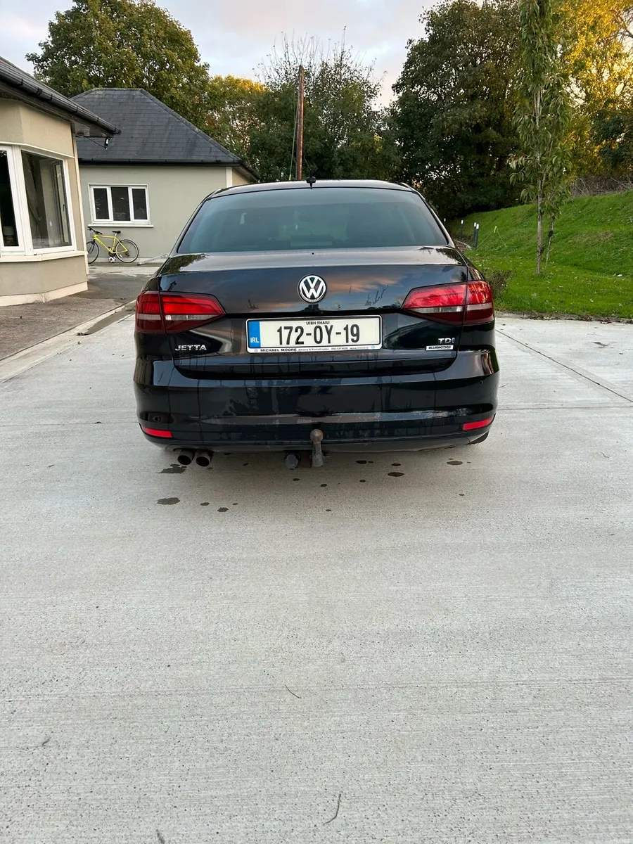 Image 5 of 11