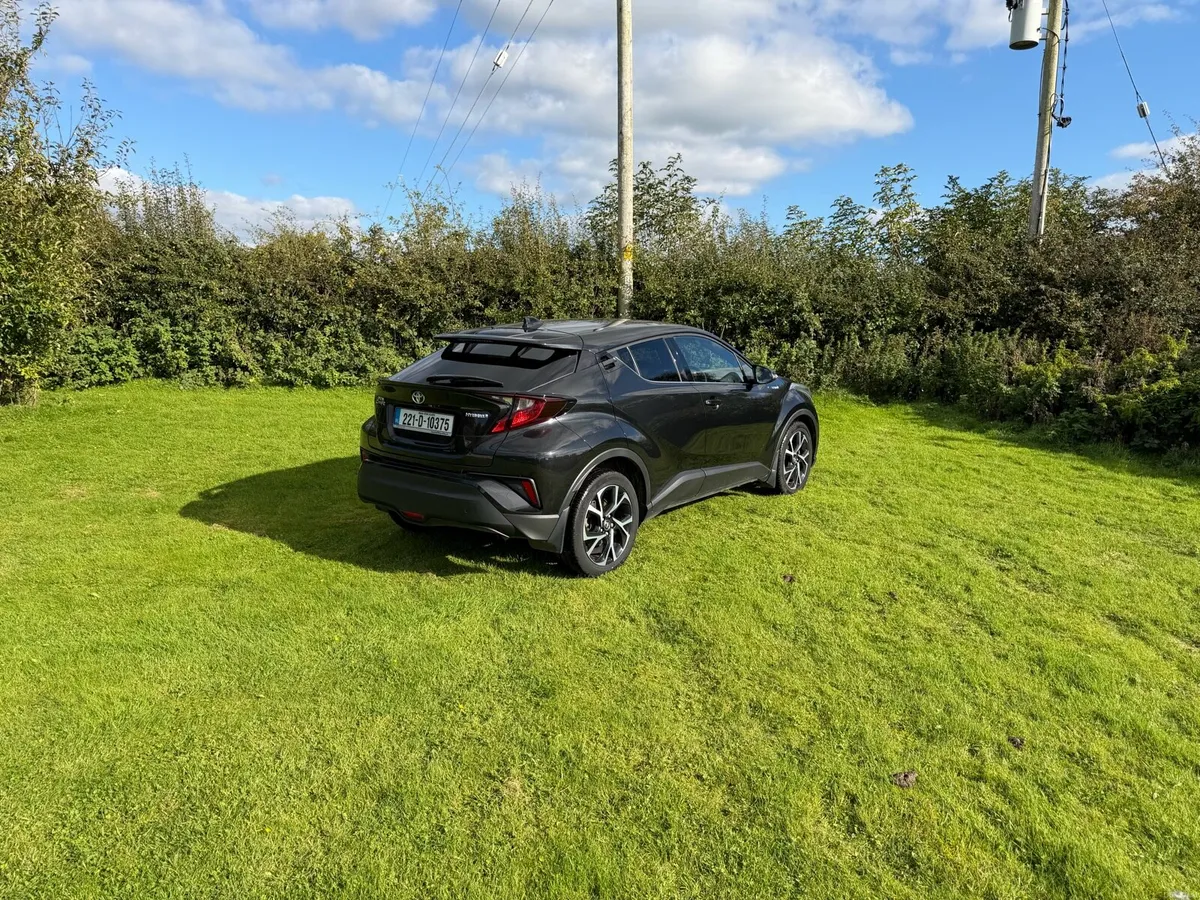 Image 2 of 10