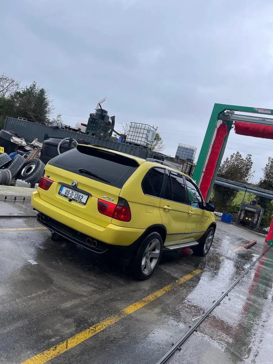 Image 2 of 6