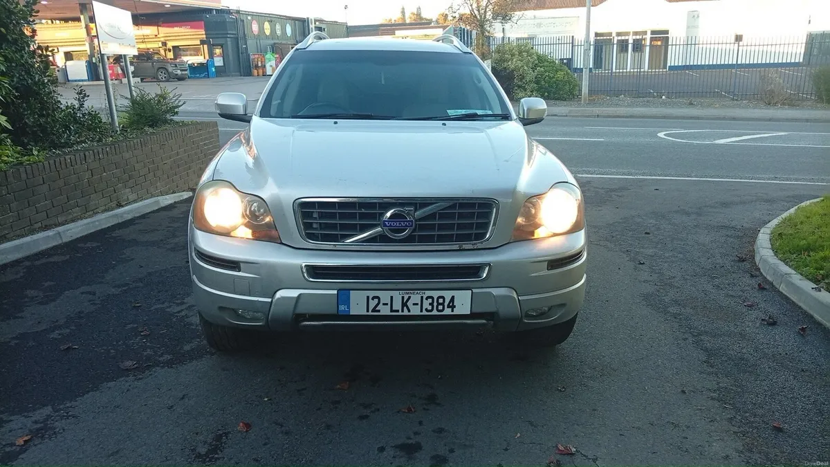 Image 2 of 10