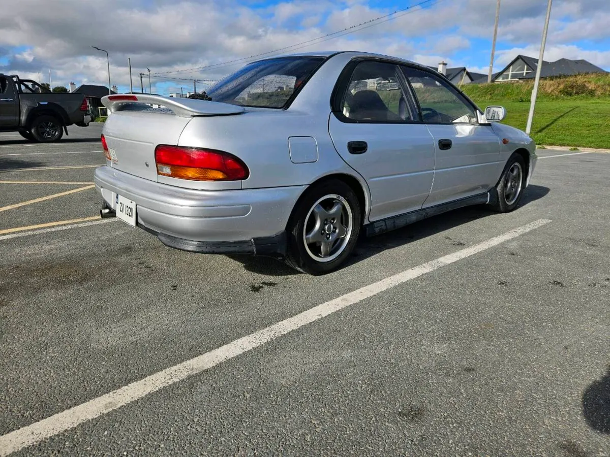 Image 4 of 11