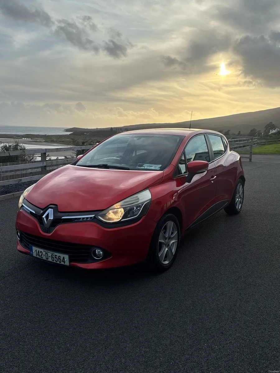 Image 2 of 7