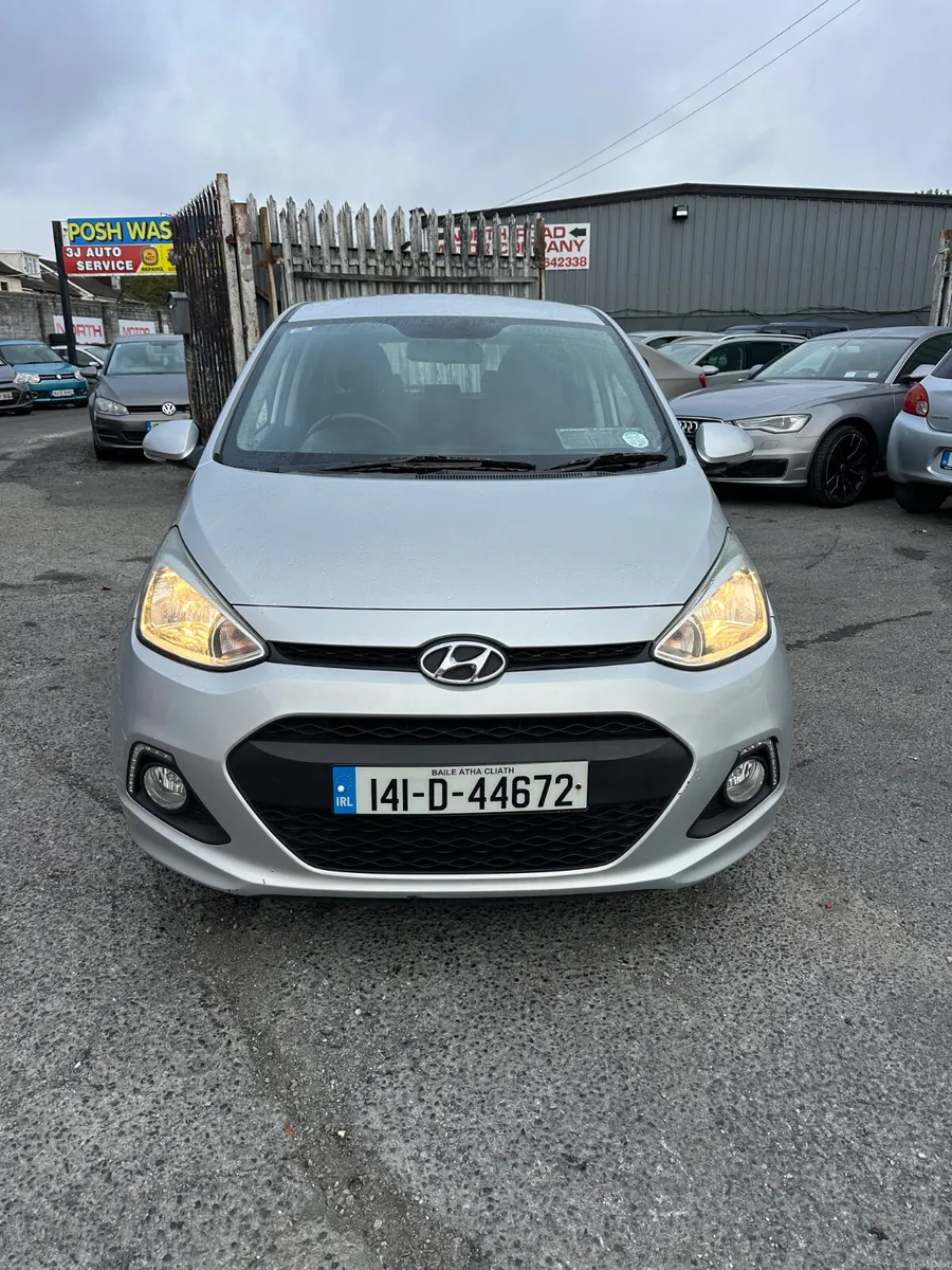 Image 2 of 30