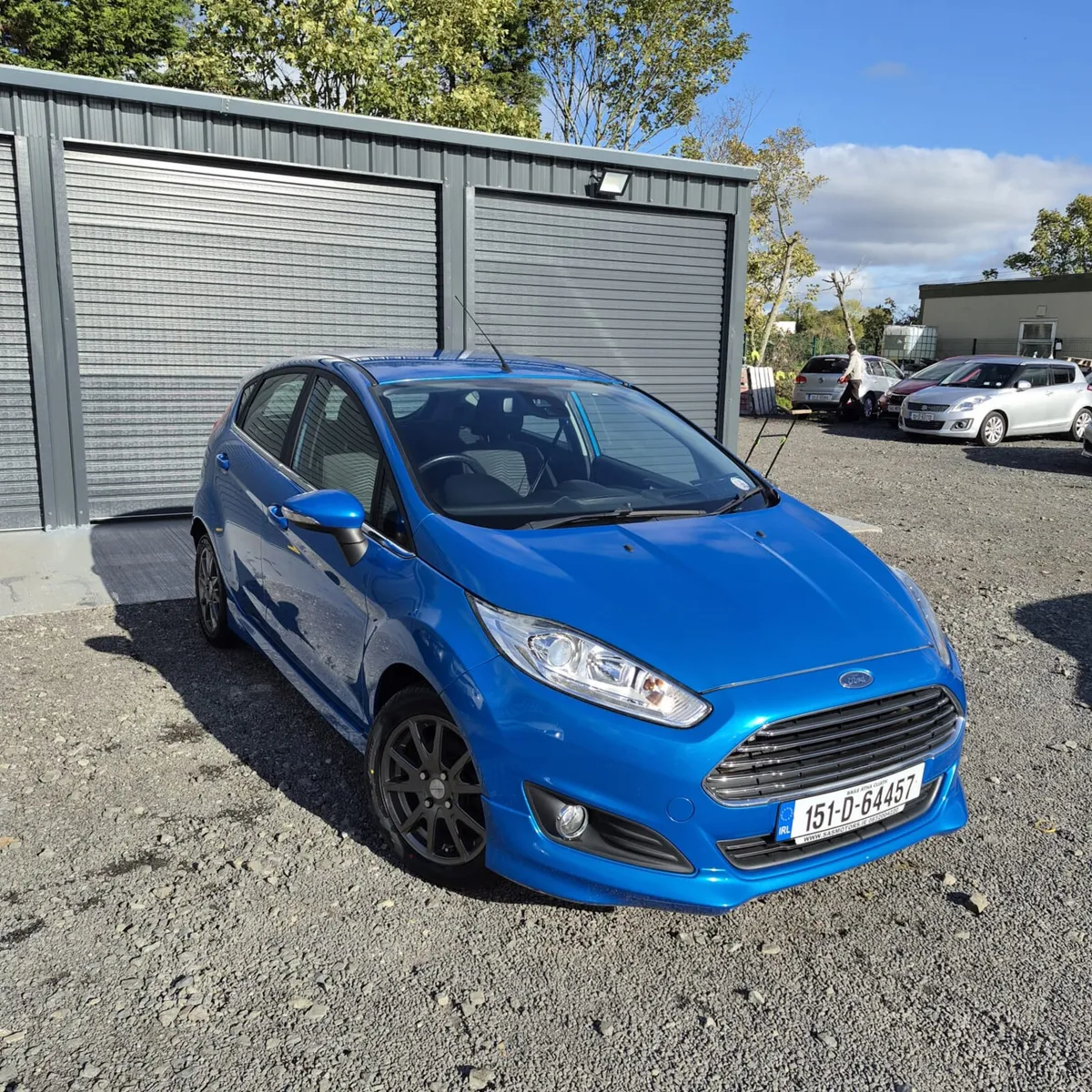 Image 2 of 28