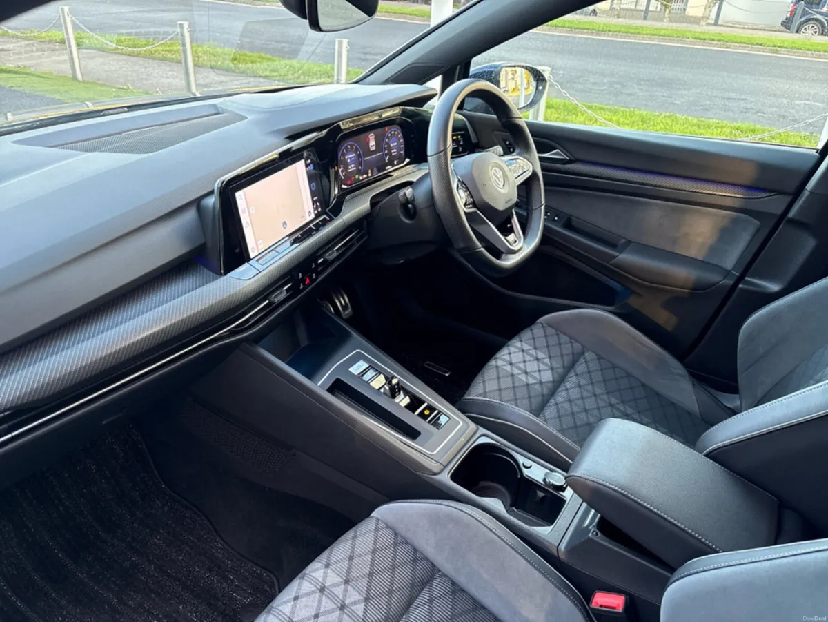 Image 2 of 21