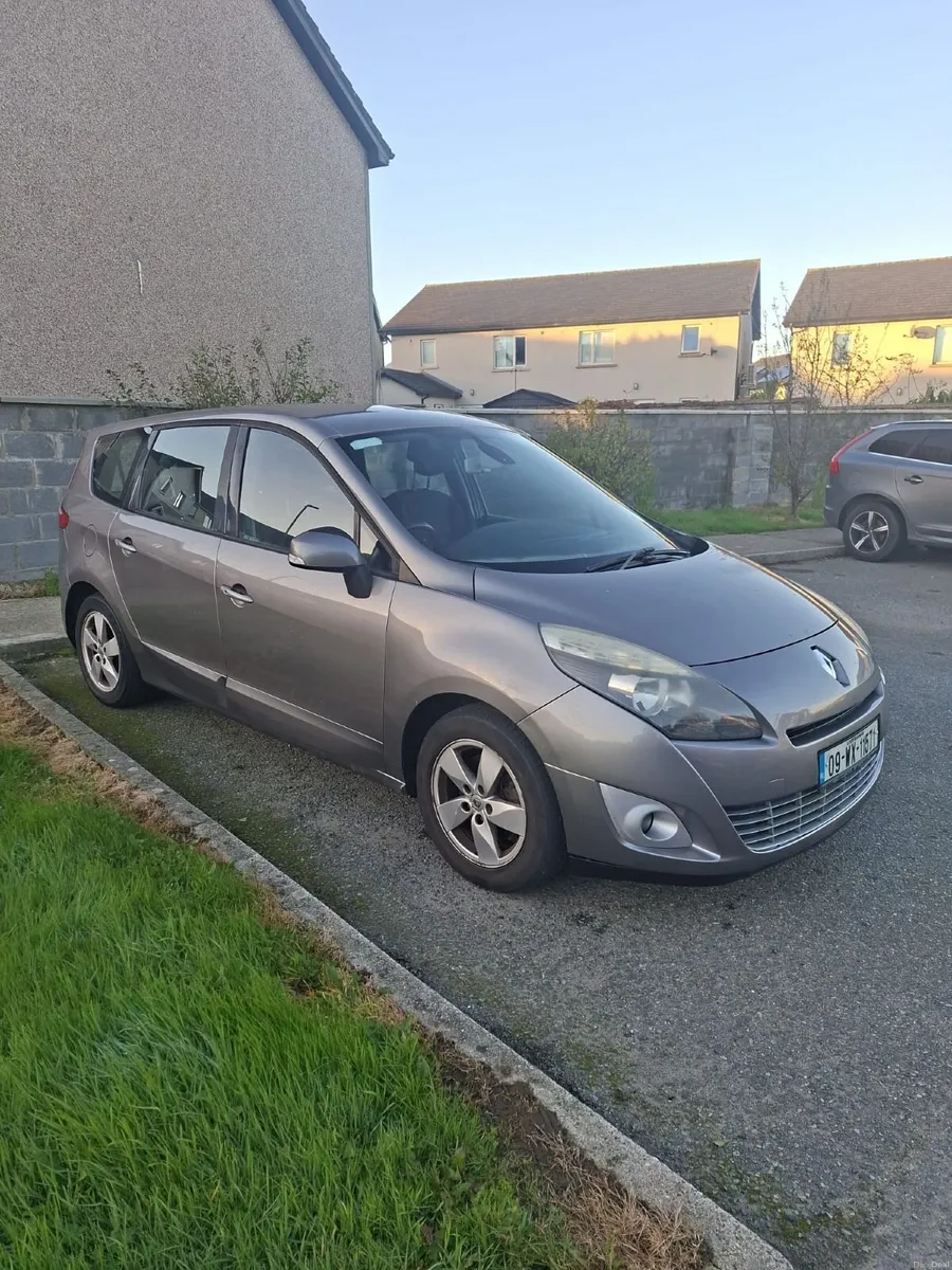 Image 1 of 10