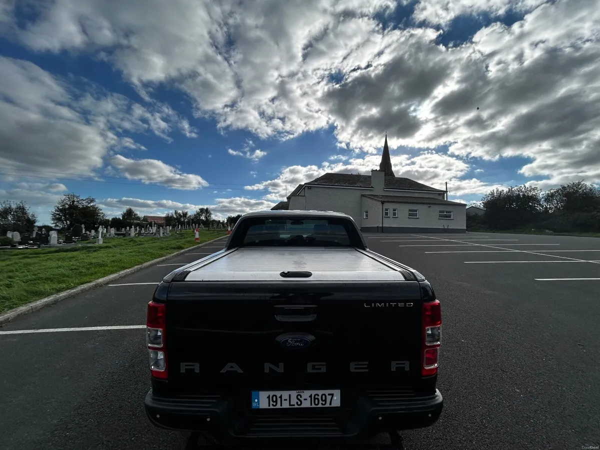 Image 6 of 9