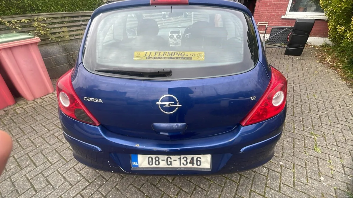Image 2 of 10
