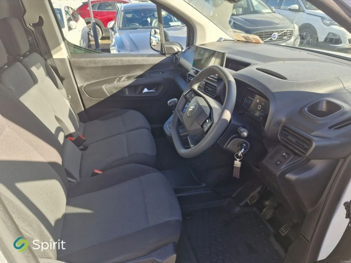 Image 3 of 27