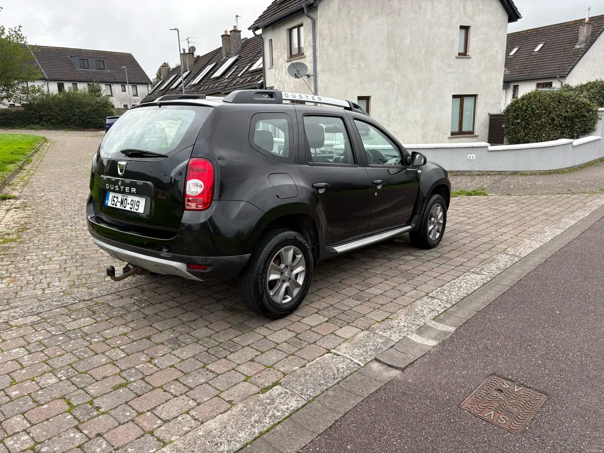 Image 4 of 8