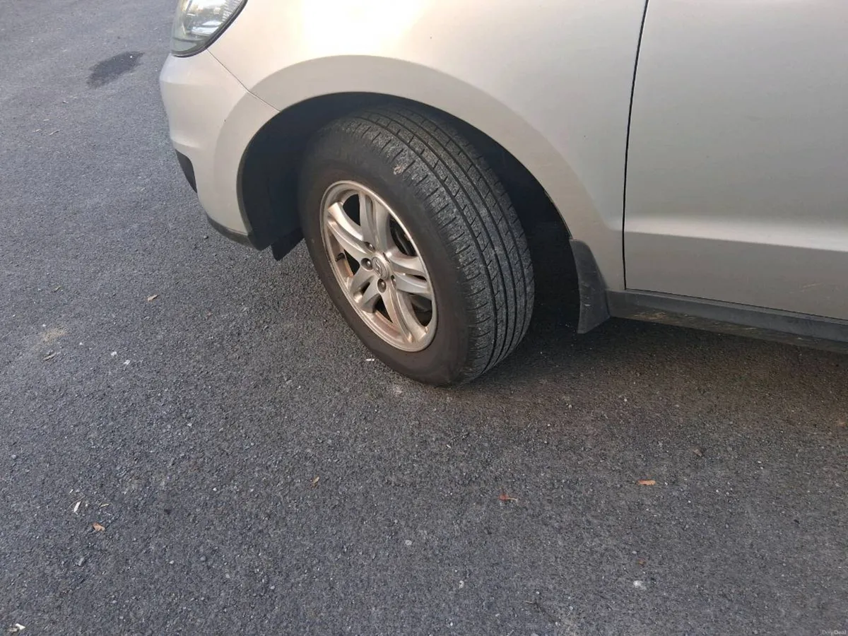 Image 6 of 9
