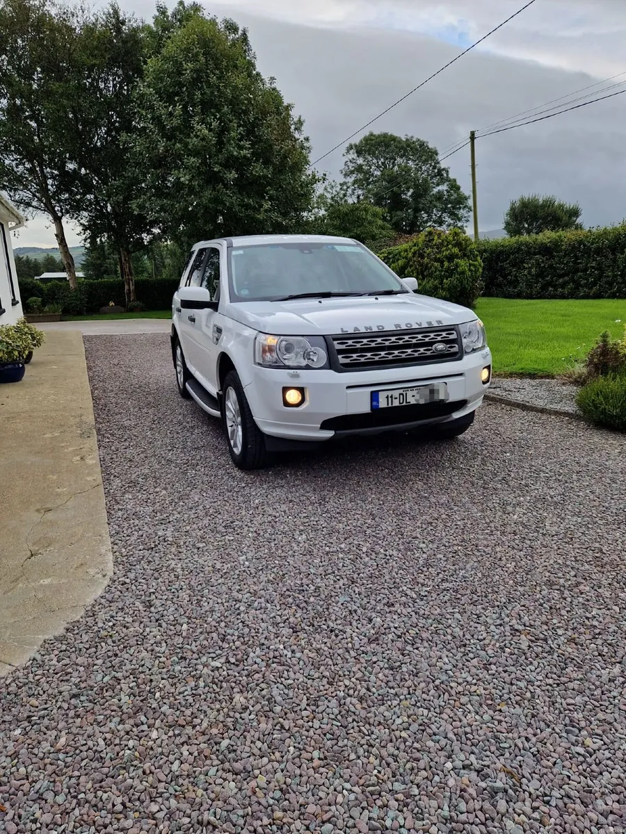 Image 1 of 7