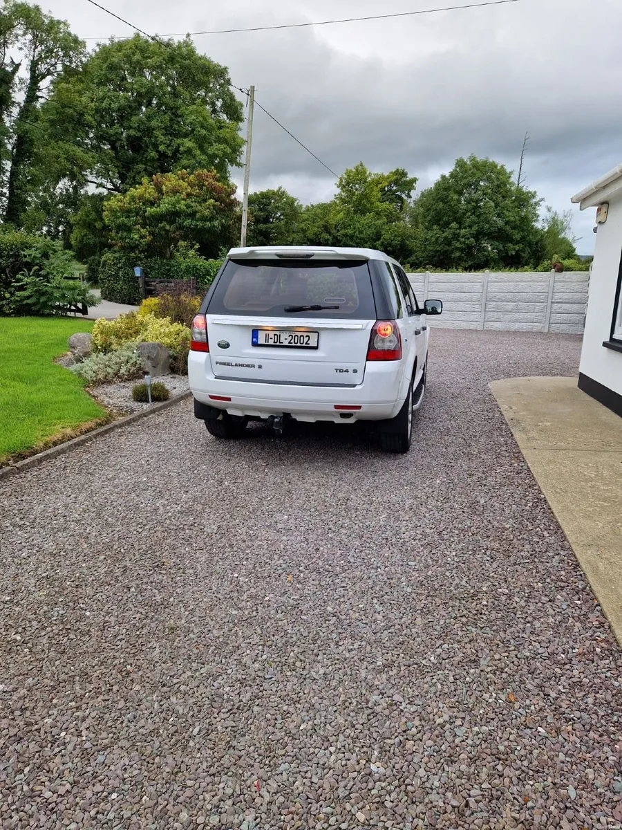 Image 6 of 7