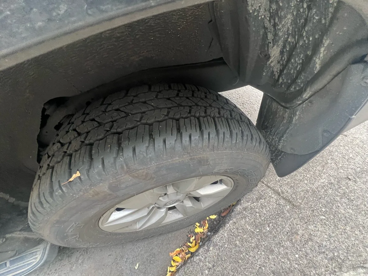Image 4 of 9