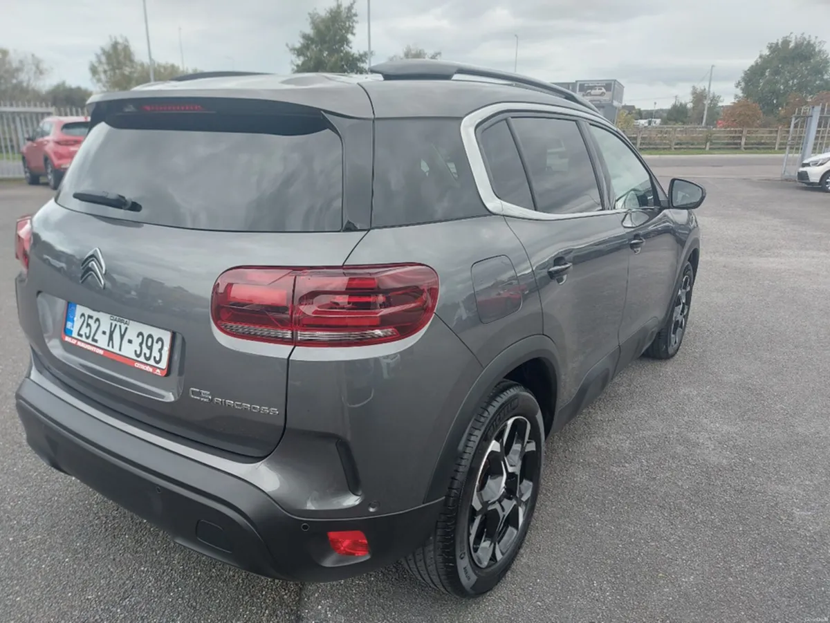 Image 3 of 24