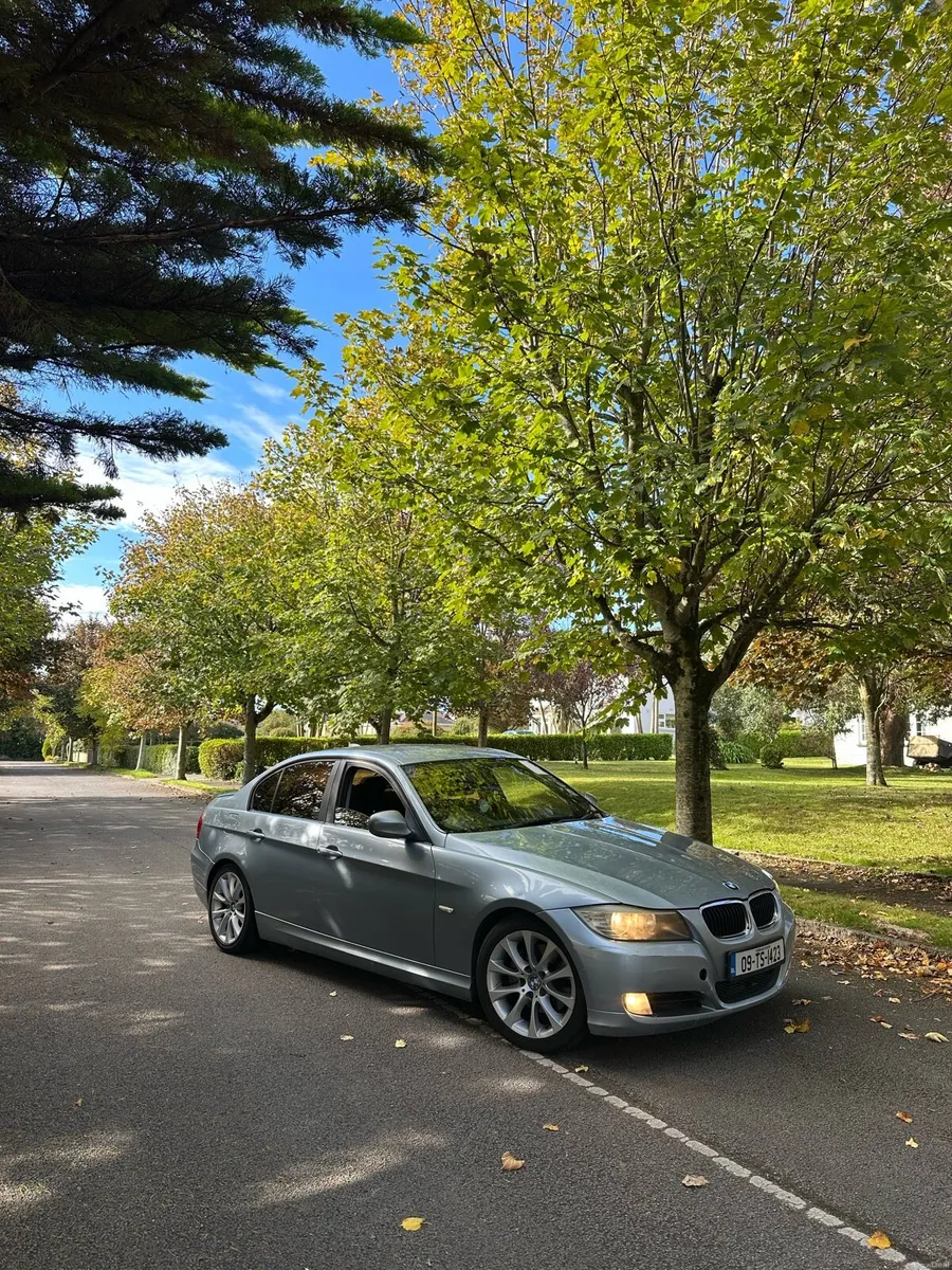 Image 1 of 7