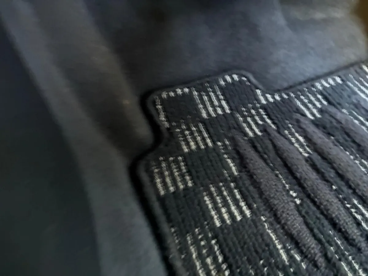 Image 1 of 10