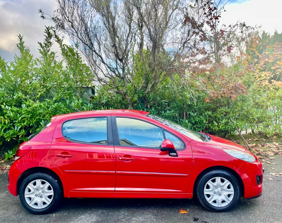 Image 5 of 8