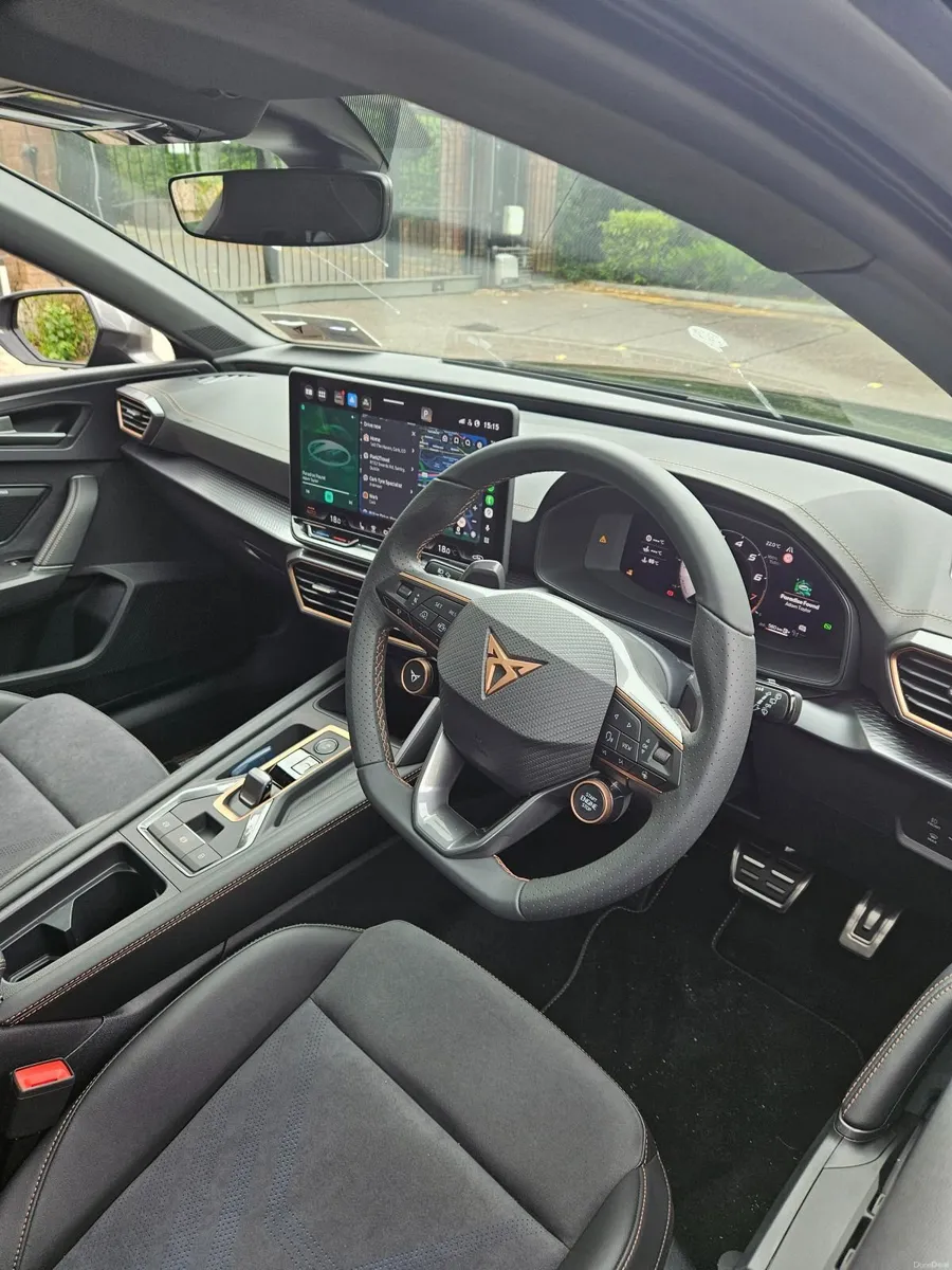 Image 2 of 10