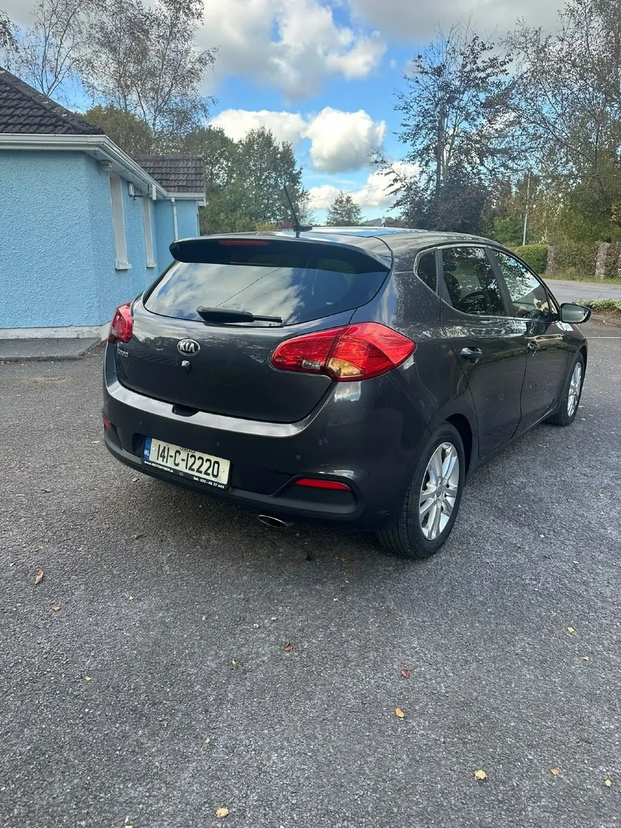 Image 2 of 10