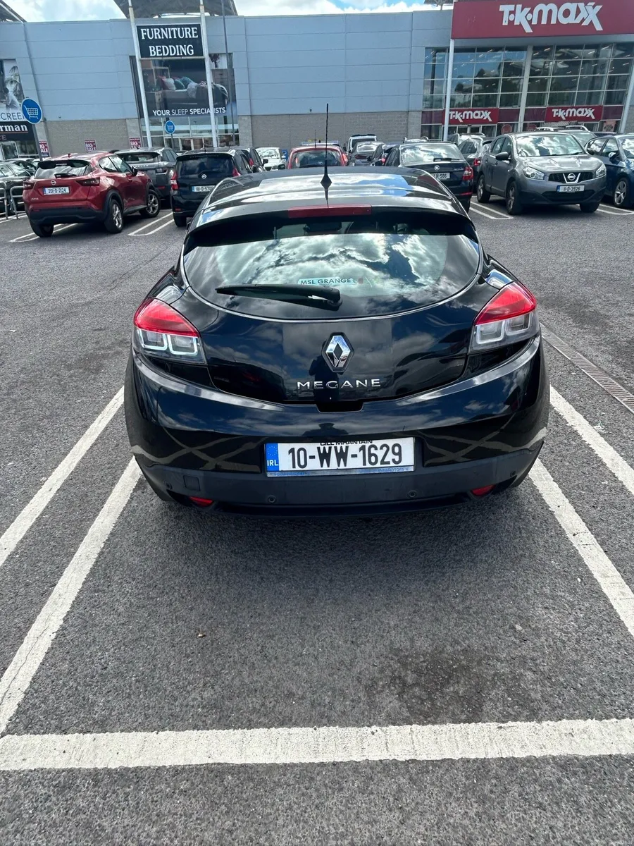 Image 3 of 4