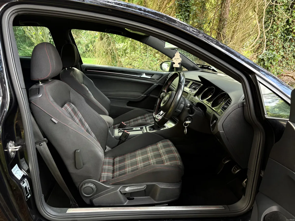 Image 6 of 8