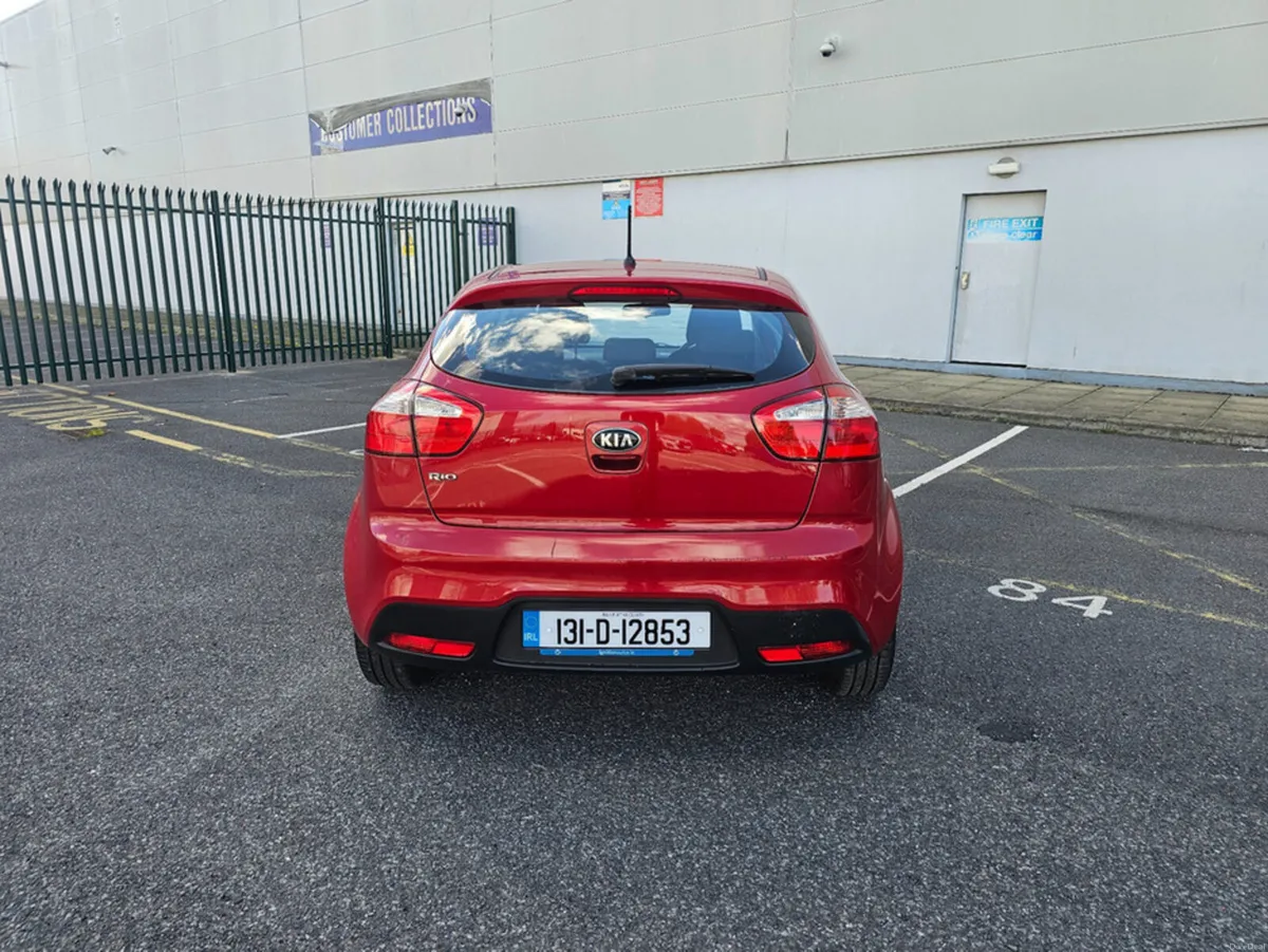 Image 4 of 29