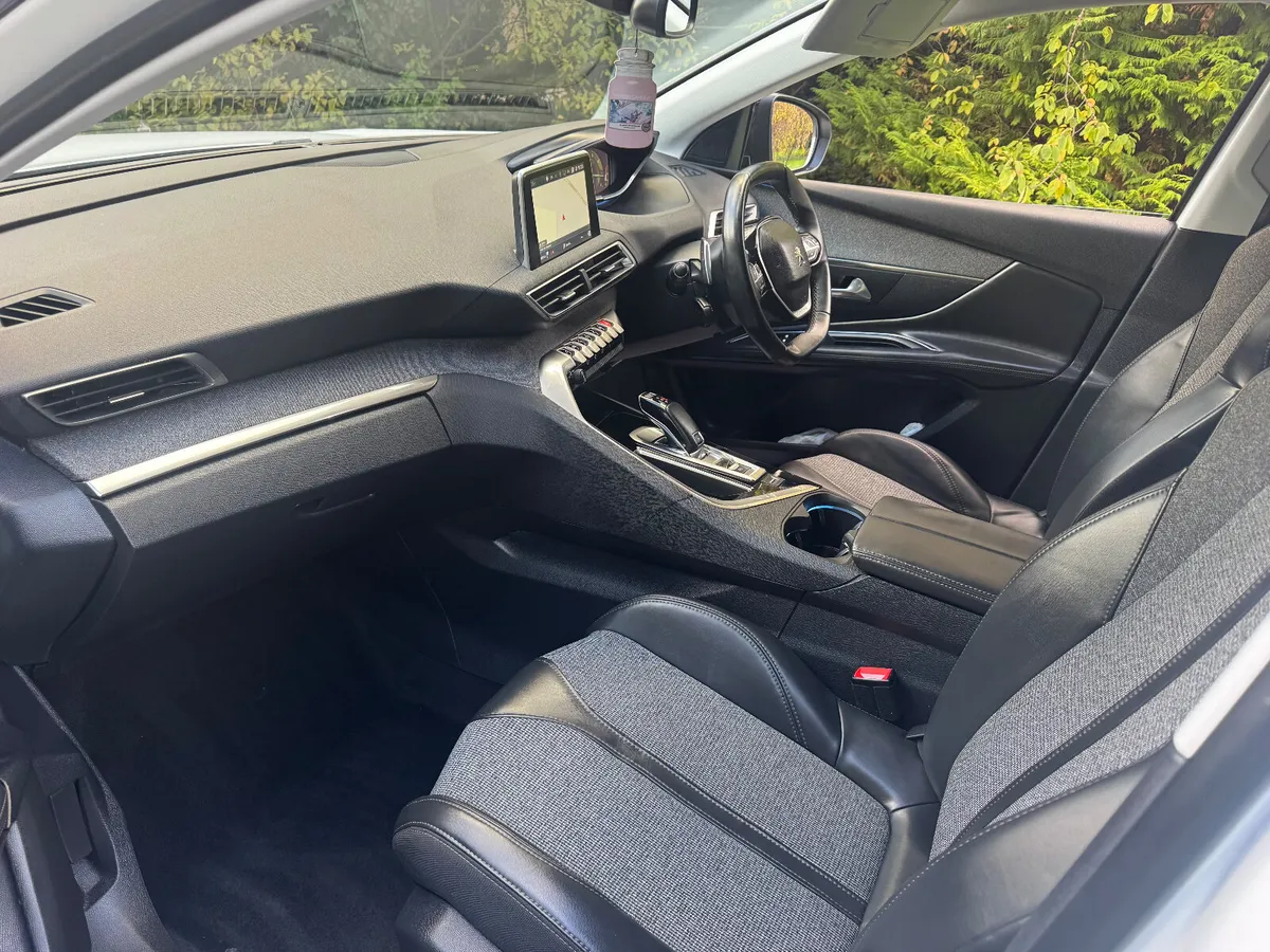 Image 5 of 11
