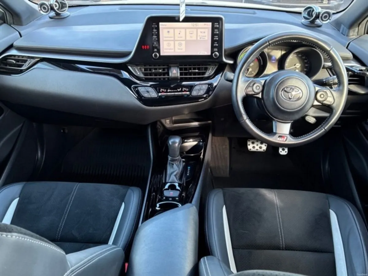Image 2 of 20