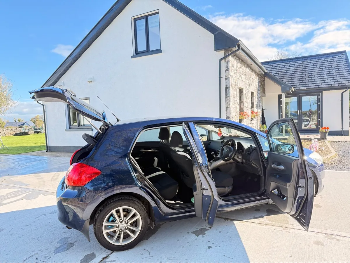 Image 1 of 11