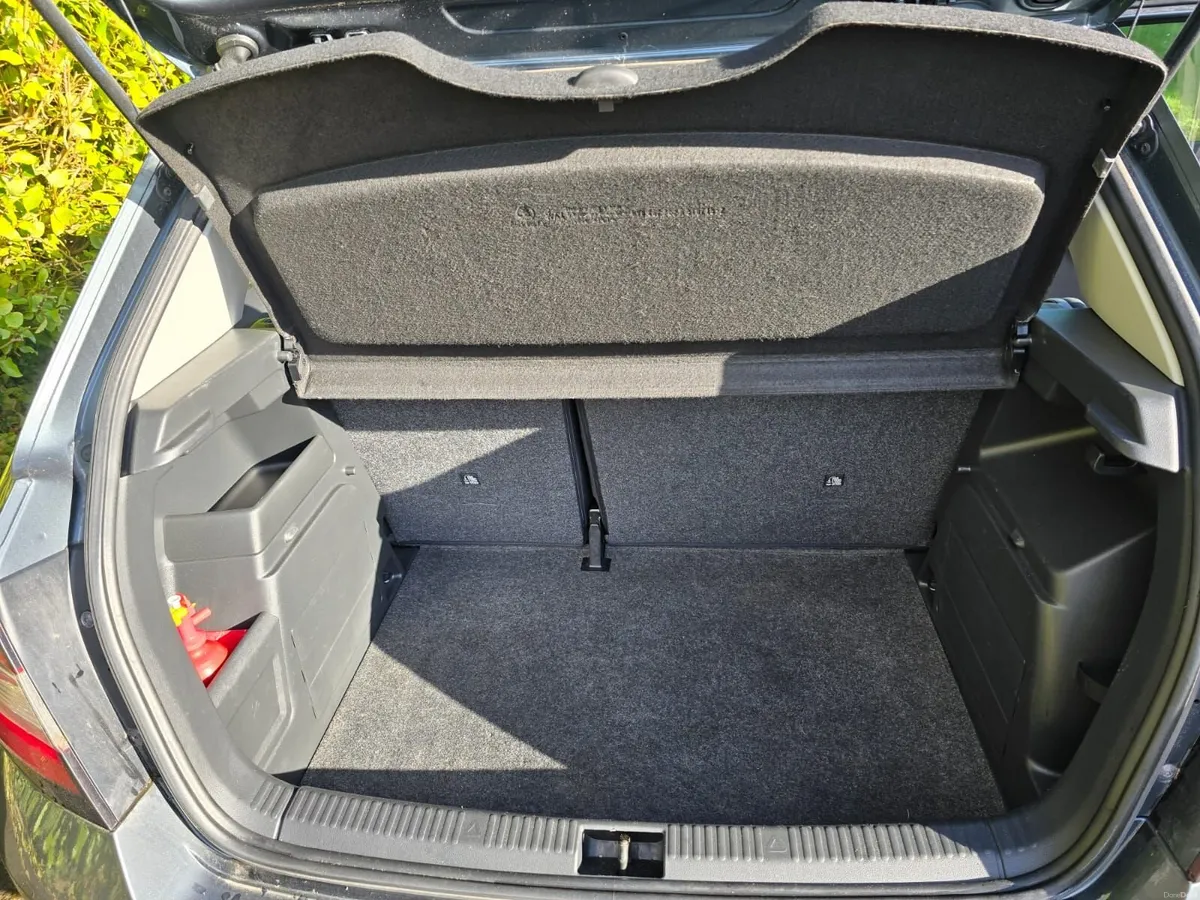 Image 2 of 8