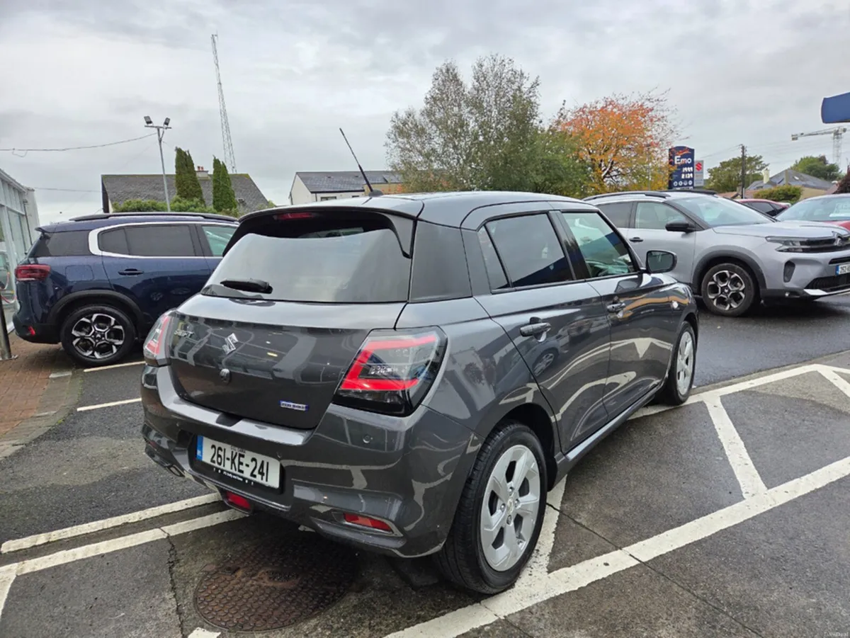 Image 4 of 17