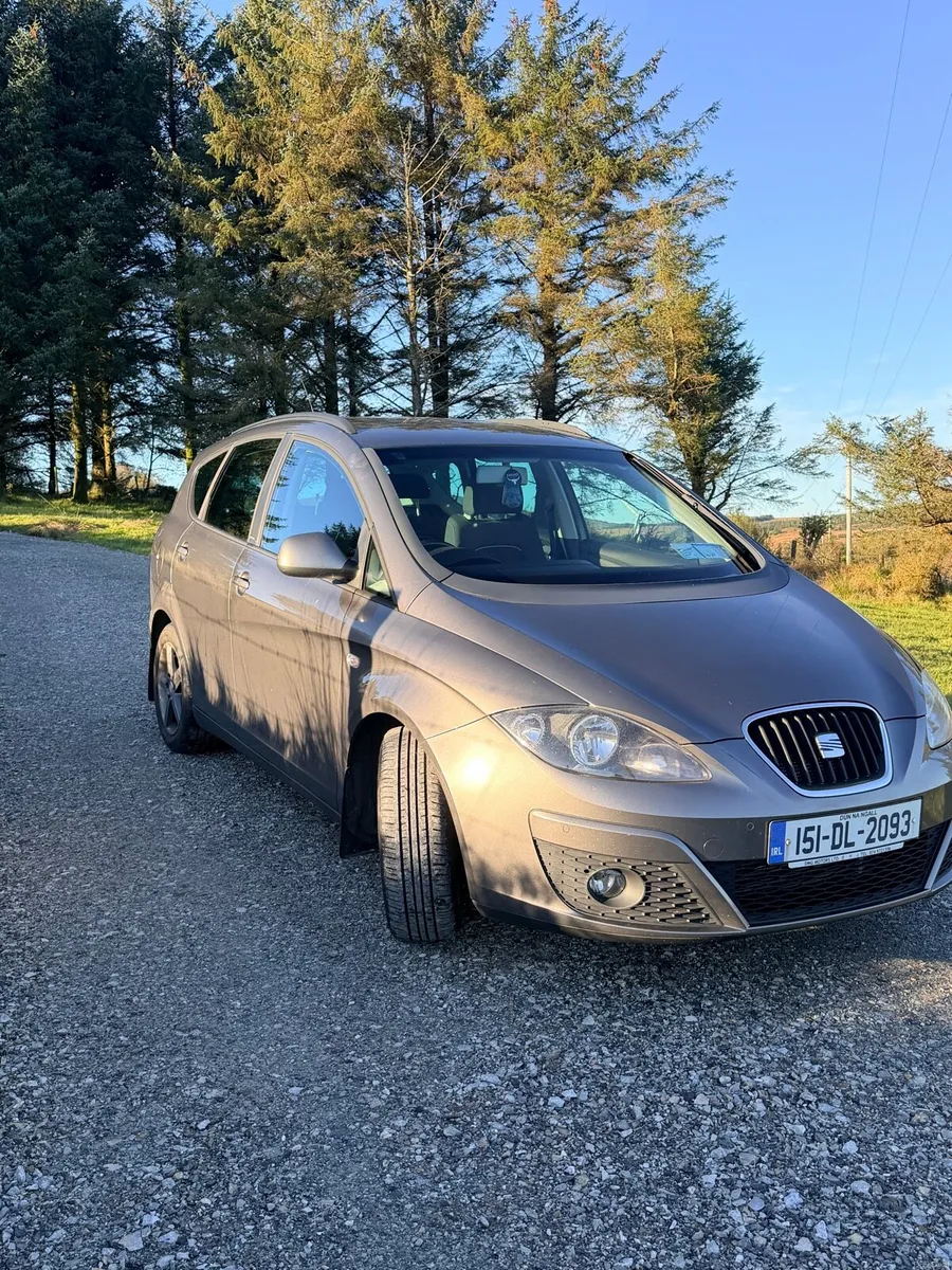 Image 2 of 10