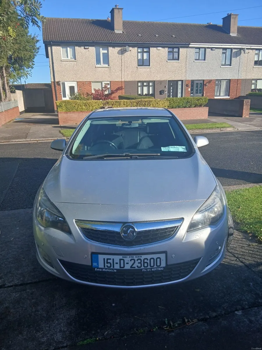 Image 1 of 8