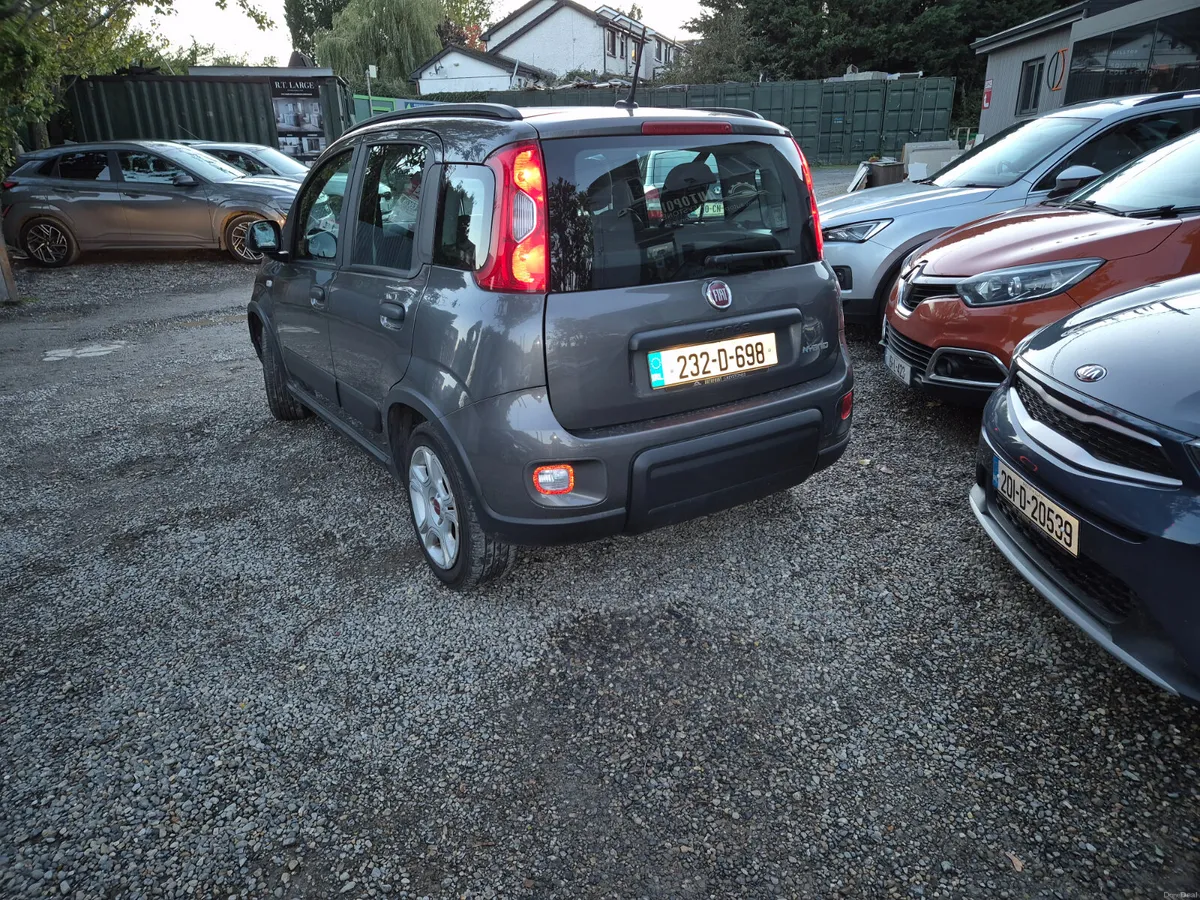 Image 4 of 12