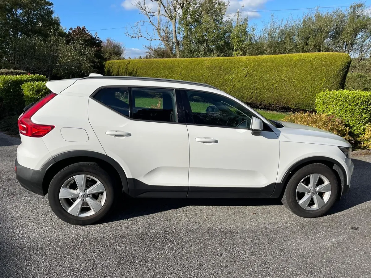 Image 3 of 14