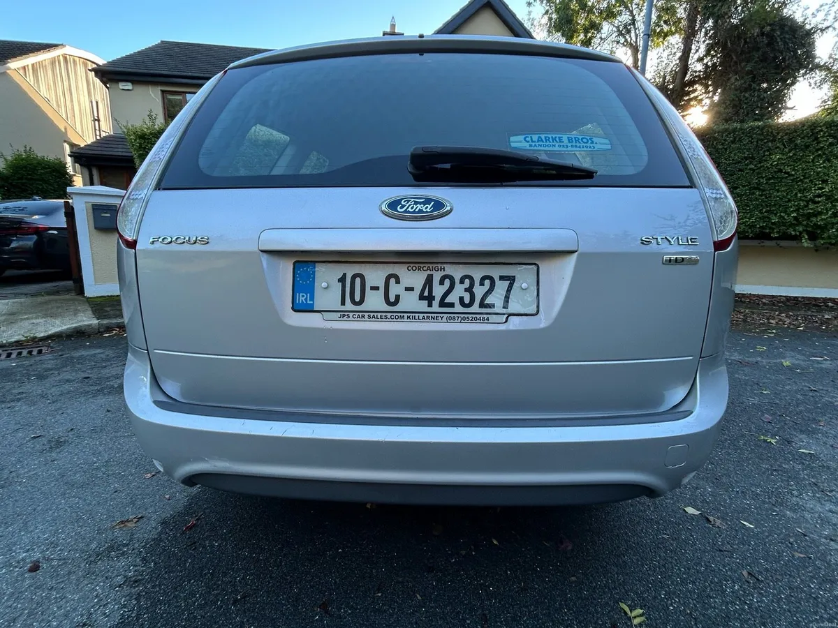 Image 4 of 12