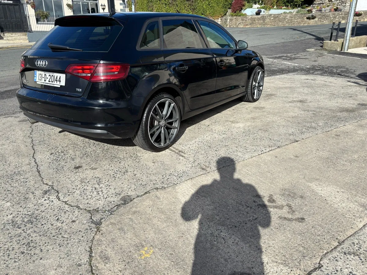 Image 3 of 7