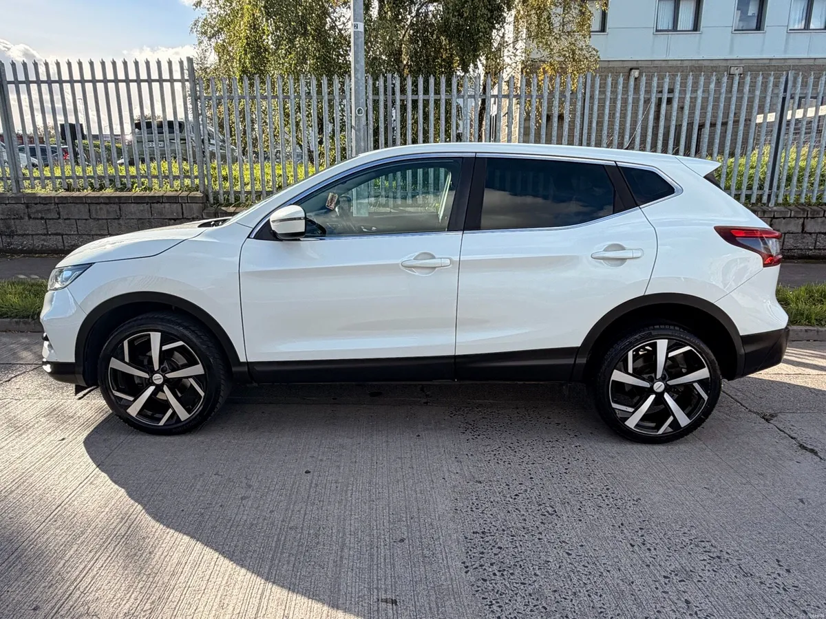 Image 2 of 15