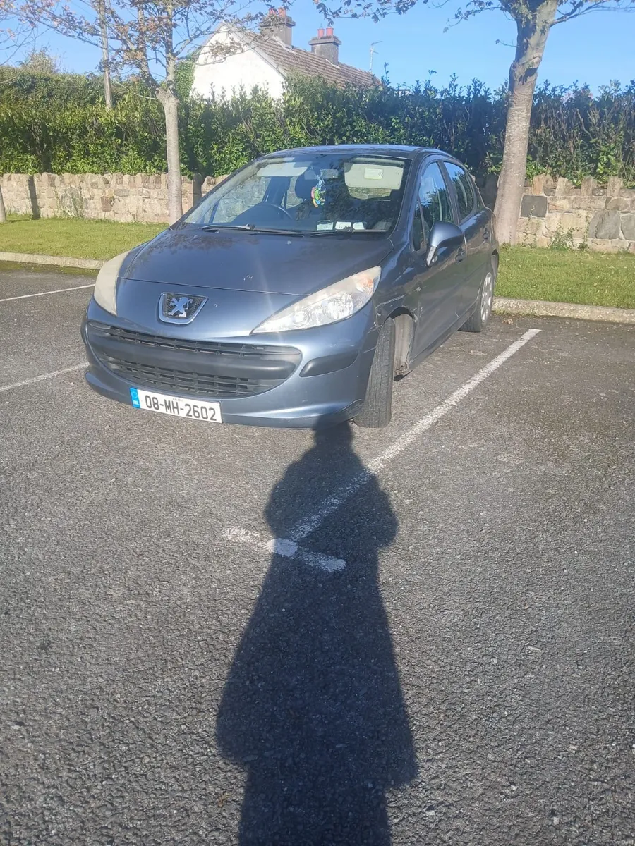Image 4 of 6