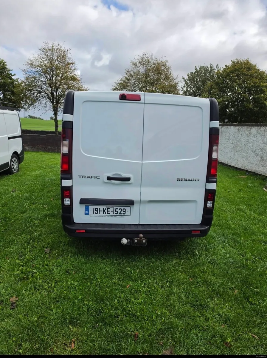 Image 4 of 4