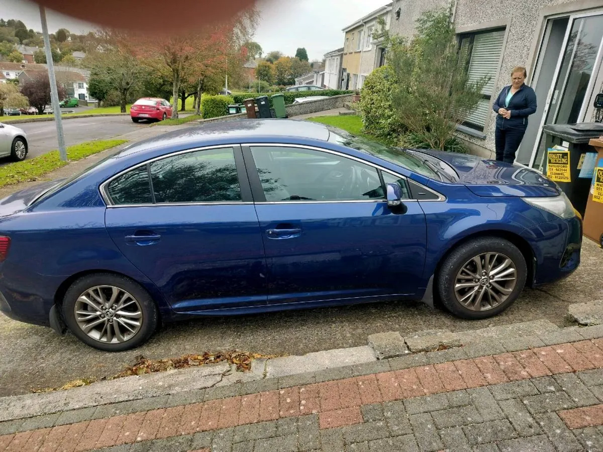 Image 3 of 8