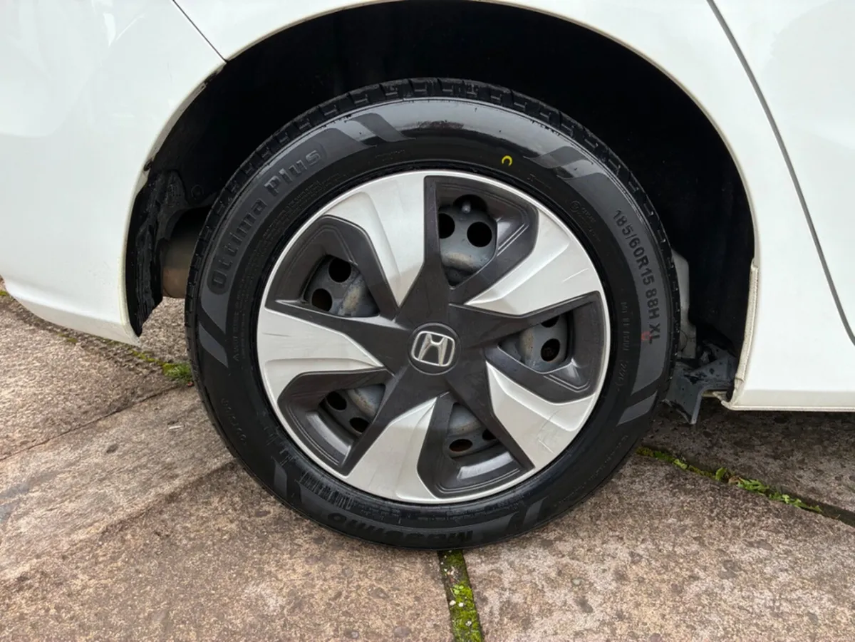 Image 3 of 23