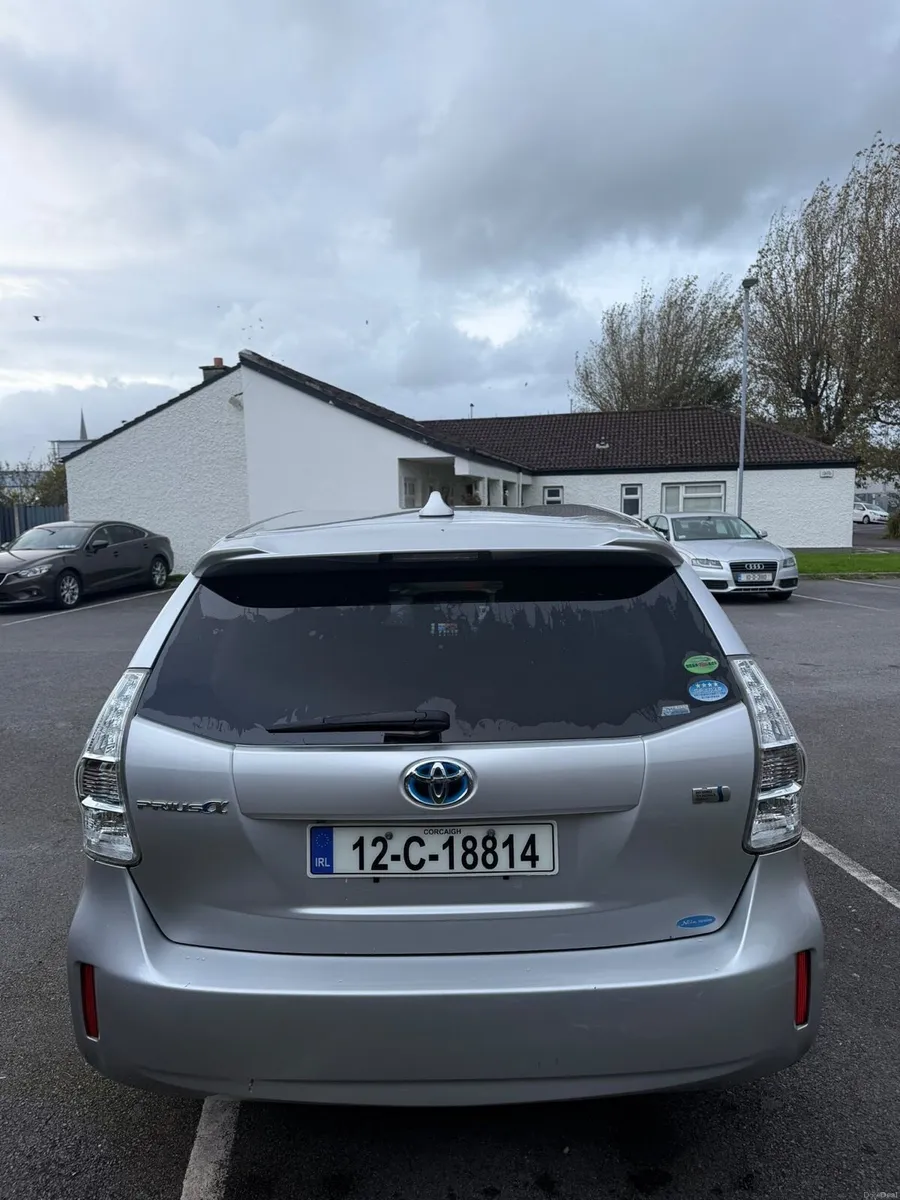 Image 1 of 10
