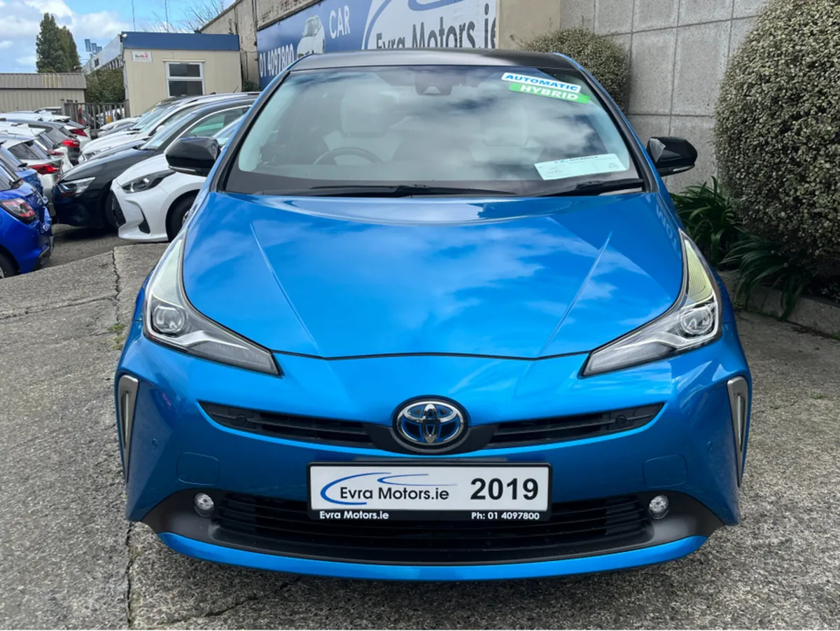 Image 2 of 25
