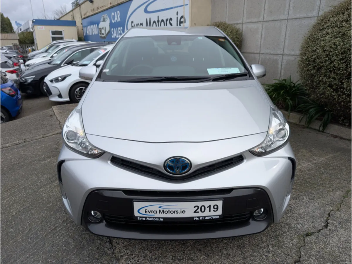 Image 2 of 28