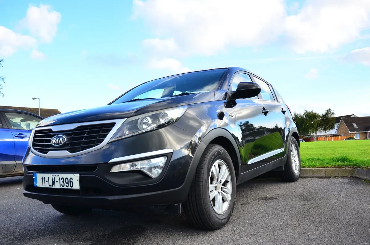 Image 4 of 9