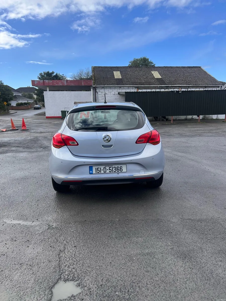 Image 3 of 10