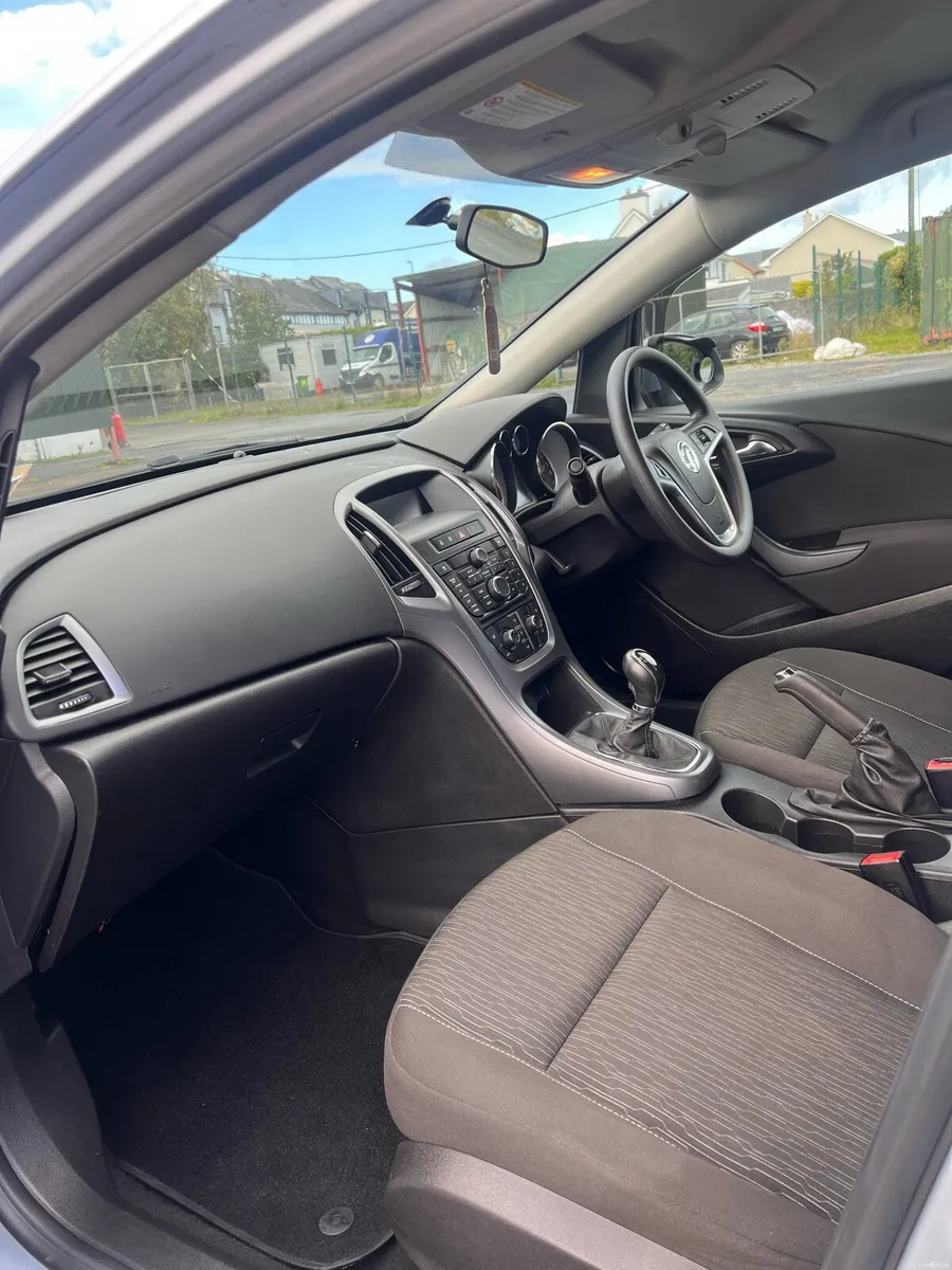 Image 6 of 10